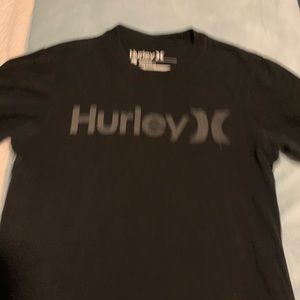 Men’s Hurley tee